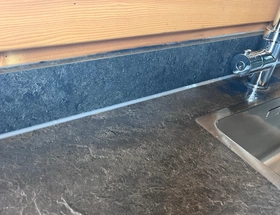 Kitwerk in sanitaire ruimtes 